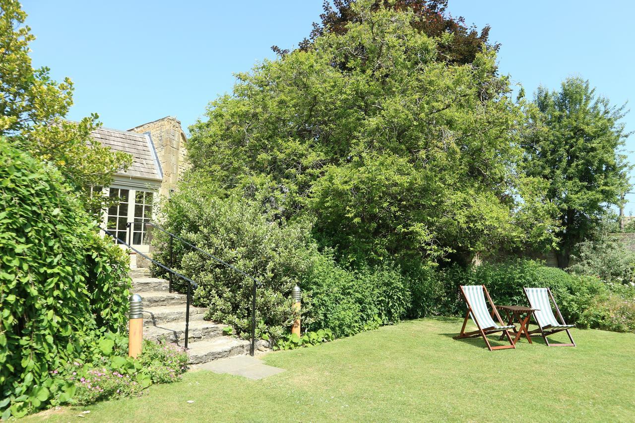 The Bay Tree Hotel Burford Exterior photo